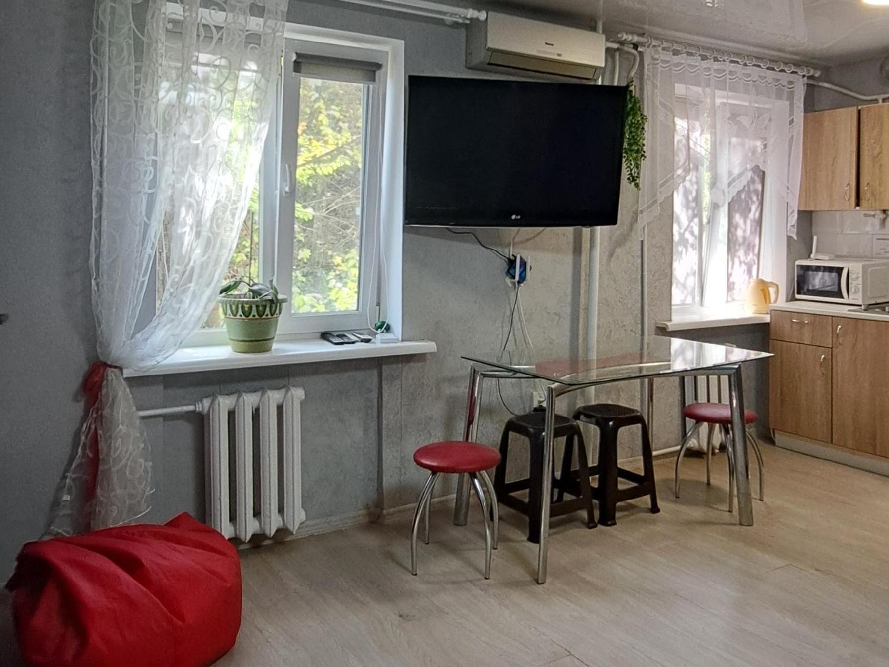 Студия 2 Комнаты В Центре Города Kryvyi Rih Exterior photo